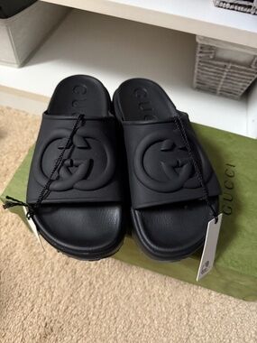 Gucci Interlocking G Platform Slides